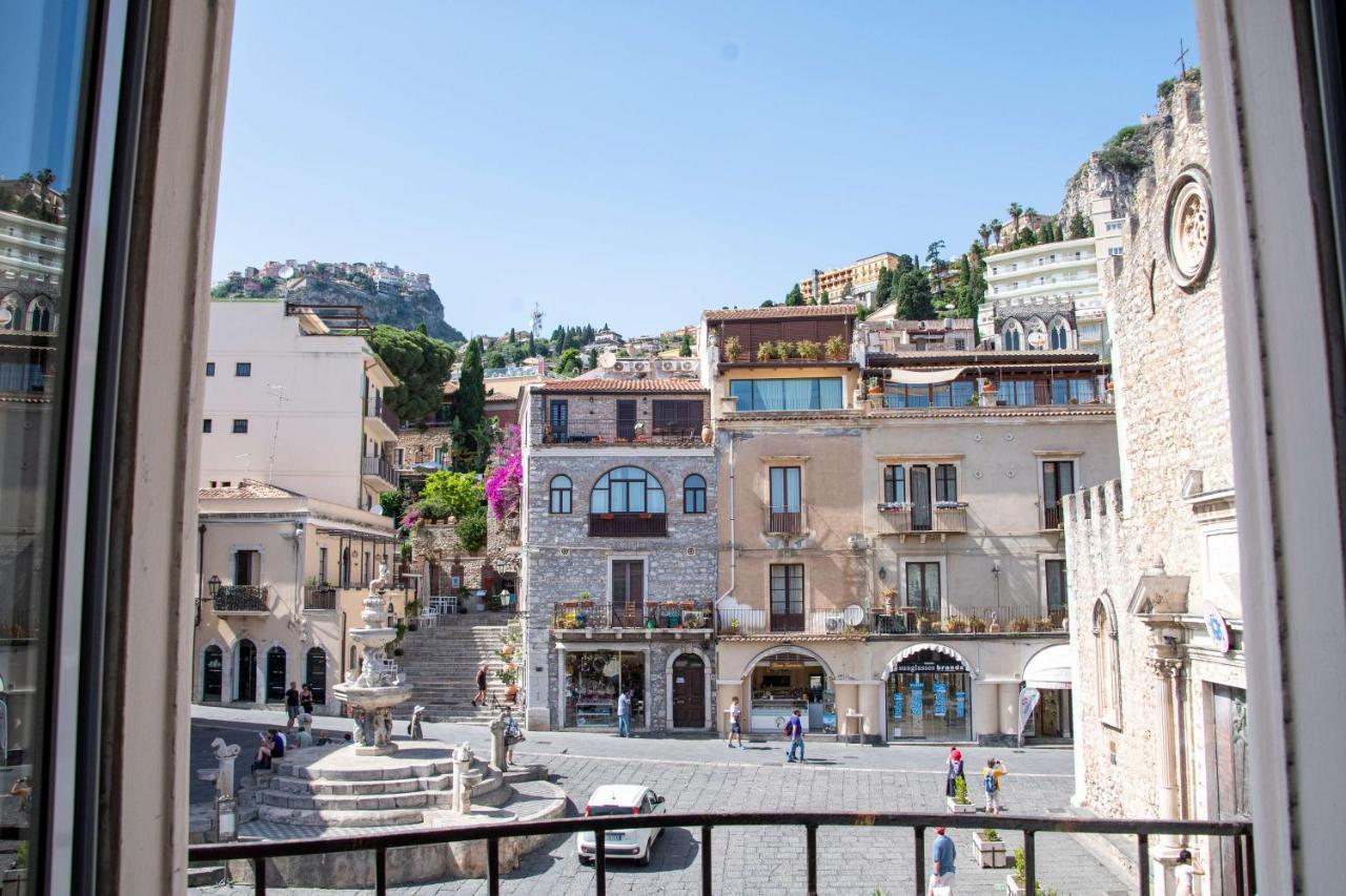 Castalia Apartments & Rooms Duomo تاورمينا المظهر الخارجي الصورة